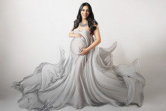 Refined_Maternity_Photoshoot_Manhattan_Lestudionyc