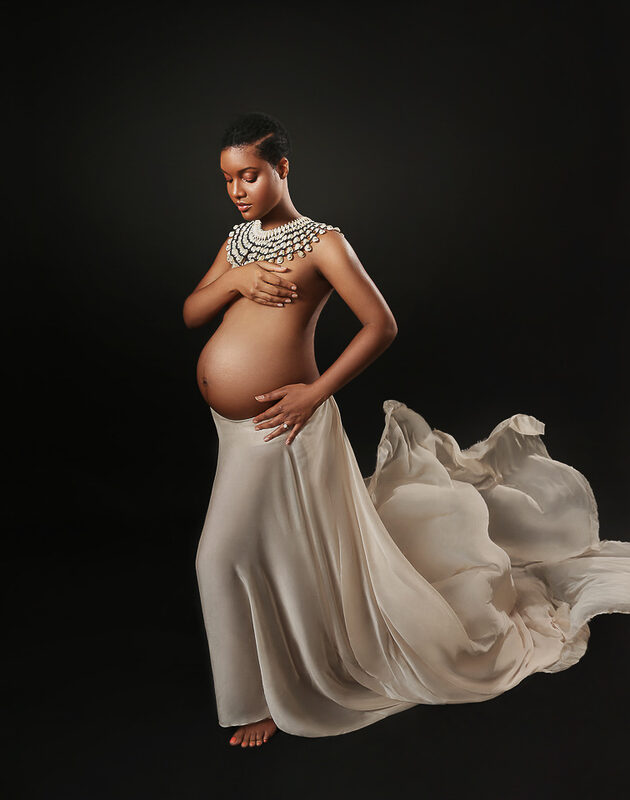 Best Maternity Photographer Manhattan
