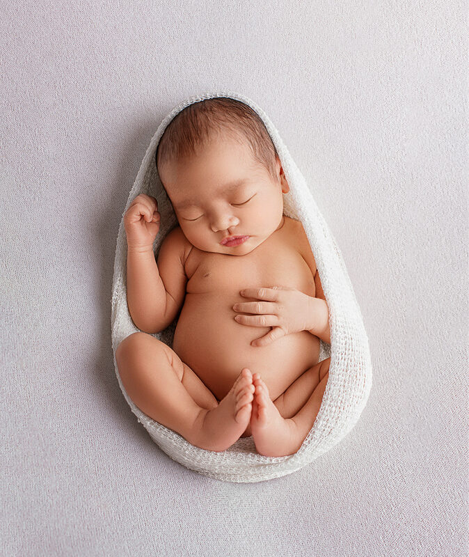 Capturing Precious Moments: Newborn Photography in the Financial District